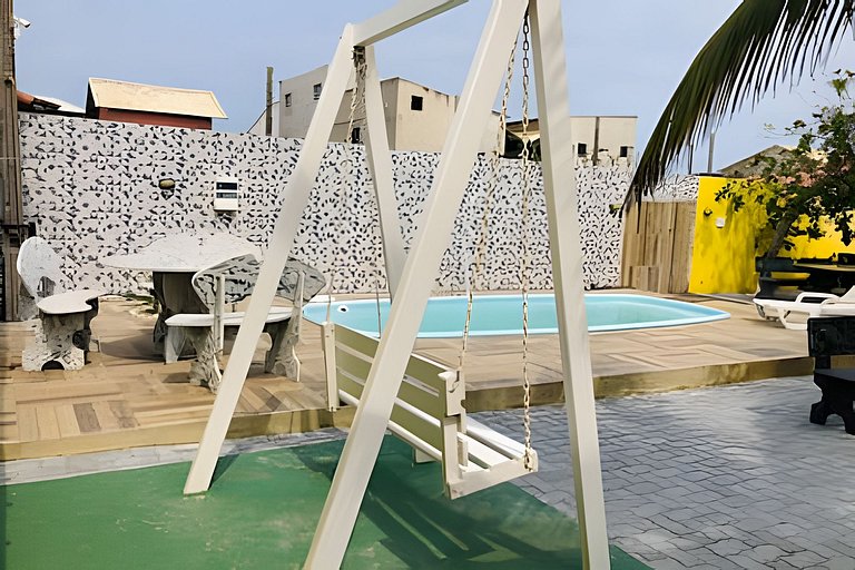 Summer house perto da praia e do comércio local