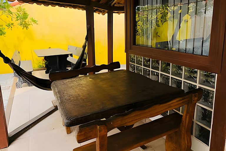 Summer house perto da praia e do comércio local