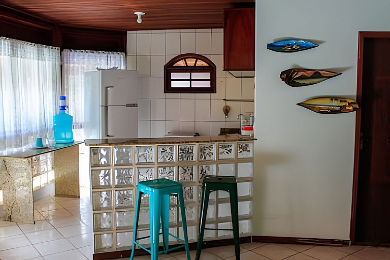 Summer house perto da praia e do comércio local