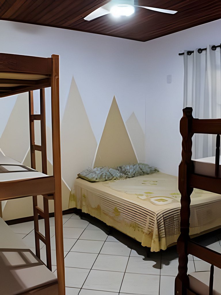 Summer house perto da praia e do comércio local