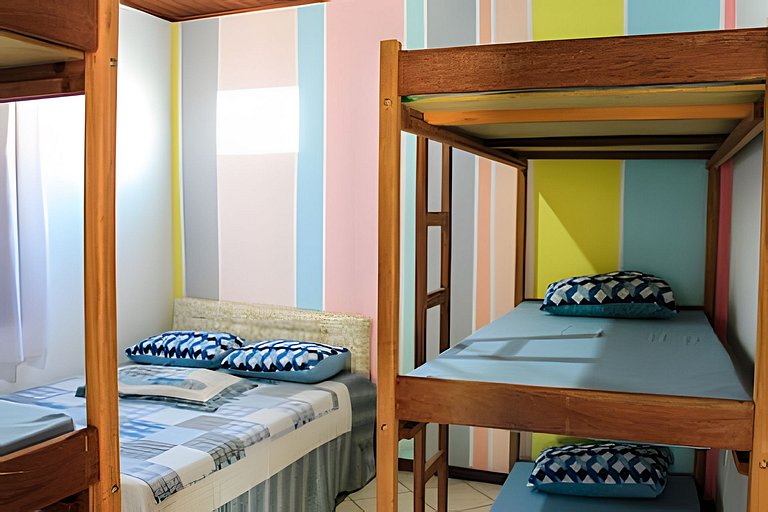 Summer house perto da praia e do comércio local